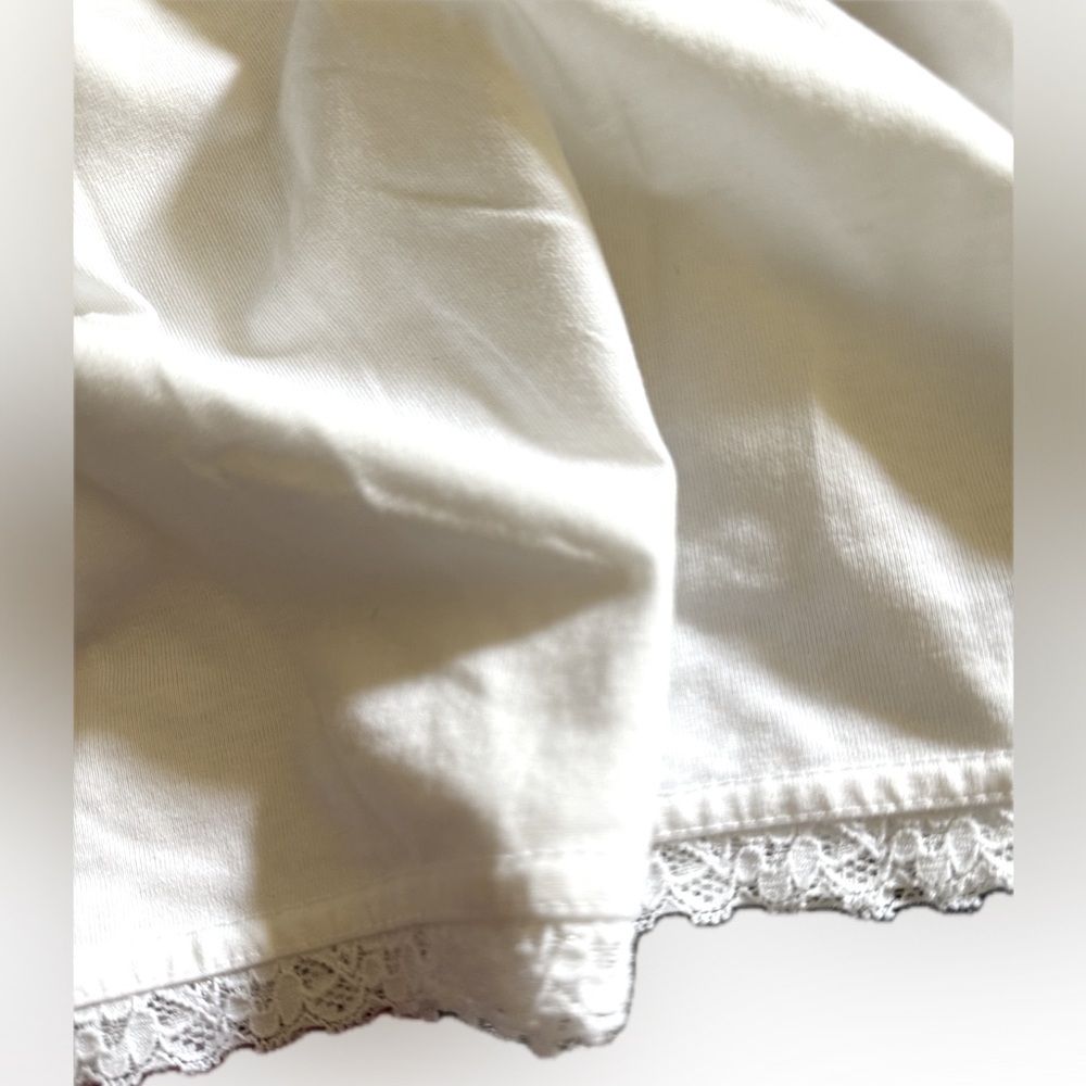 Girls White Lace Trim Shirt - Simply Styled | Size 20.5 - Picture 4 of 8